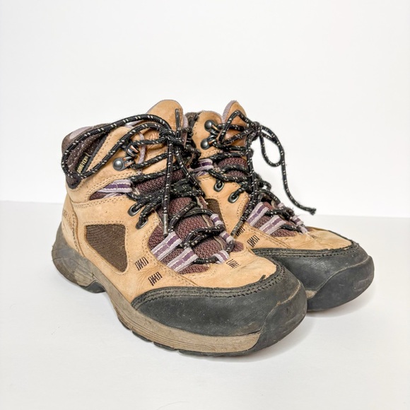 Danner Cloud Cap GTX Grey Tan and Black Hiking Boots Size 8 Women’s - Picture 1 of 6
